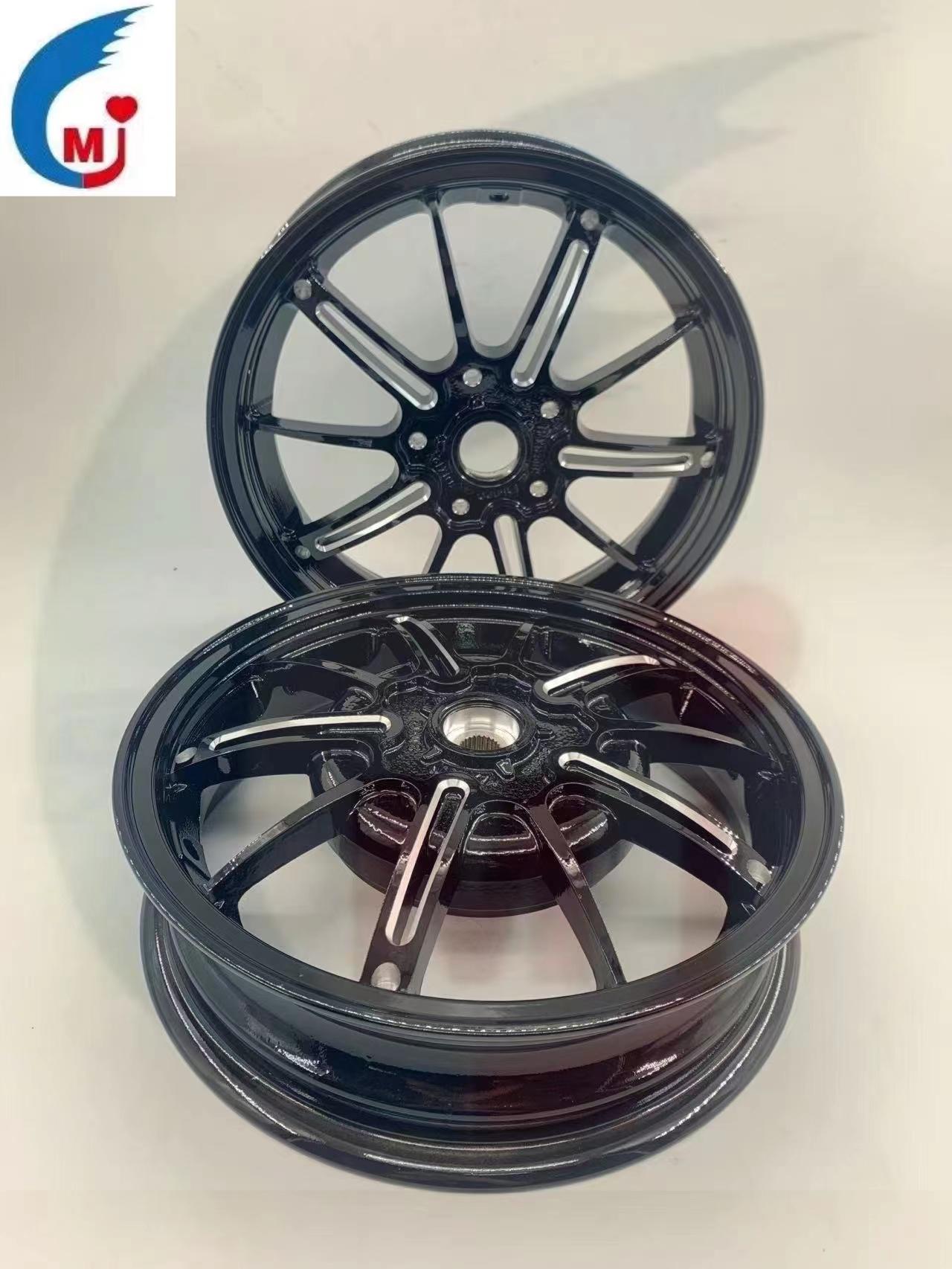 aec0f0c48374bdbd0f1ebf681ae7a3c